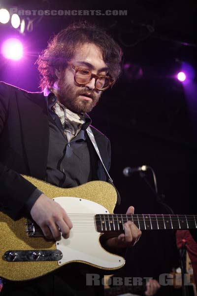 SEAN LENNON - 2006-11-12 - PARIS - La Boule Noire - 